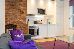 Apartment | 1 bedroom - Spacious, Apartment Close to Manchester City Centre By Pillo Rooms (Salford)