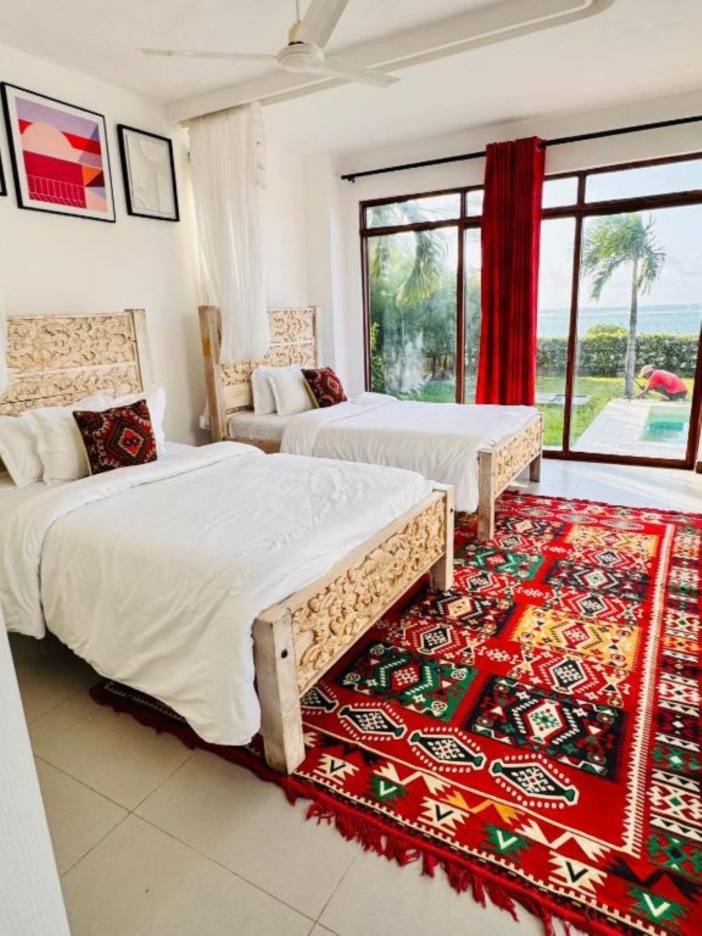 5 bedrooms, WiFi, bed sheets