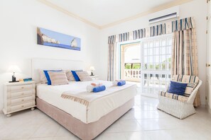 5 bedrooms, iron/ironing board, free WiFi, bed sheets - Villa w/ heatable pool & BBQ, Albufeira (Albufeira)