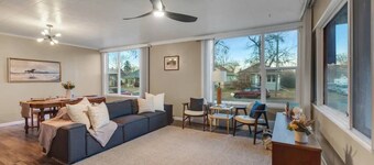 Modern 1-Bedroom Haven with Dedicated Home Office