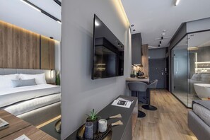 1 bedroom, desk, iron/ironing board, WiFi - Aristotelian Virtues - Agapi (Thessaloniki)