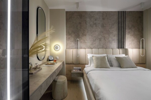 1 dormitorio, tabla de planchar con plancha, wifi y ropa de cama