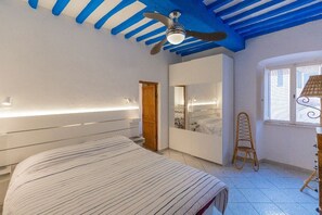 2 soverom, strykejern/-brett, wi-fi og sengetøy