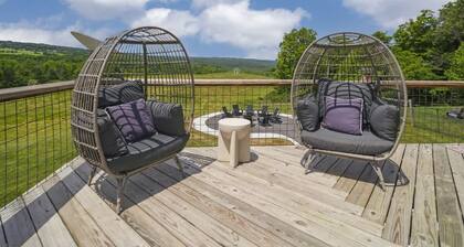 Hilltop- Luxury Home with views and a dog run