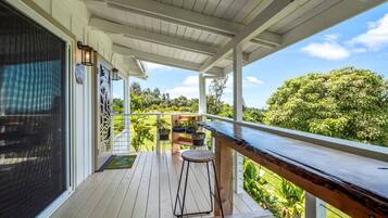 3 bedrooms, Internet