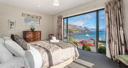 Frankton Arm Vista - Queenstown Holiday Home