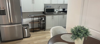 2-bedrm basement apartment in Milton; near park, shops, restaurants & hospital