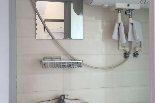 Bathroom - Fushun Yuanxiang Hotel (Fushun)