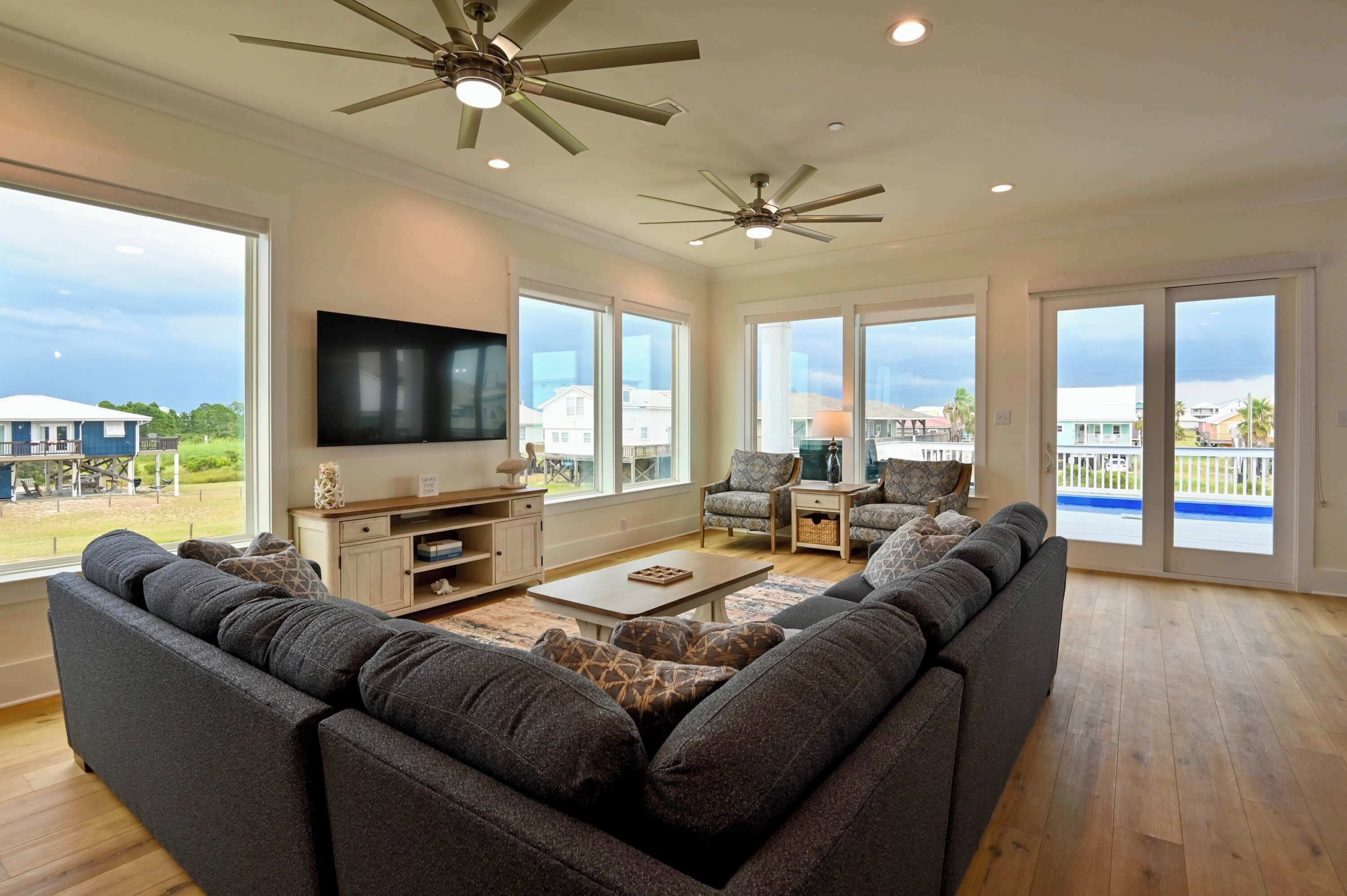 9br Beach Retreat | Pool, Elevator, Sleeps 24 - Alabama