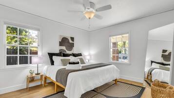 2 dormitoris, escriptori, un bressol de viatge i wifi gratuïta