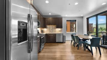 Apartment (2 Bedrooms) | Exterior
