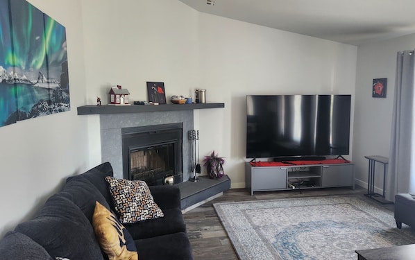 TV connectée, cheminée, imprimantes