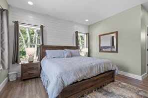 2 bedrooms, iron/ironing board, travel cot, WiFi - Chatt Vistas-2bd2ba- HotTub - Lux Shower - Patio - Sleeps 6+ (Fairview)