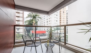 Premier Apartment | Balkoni
