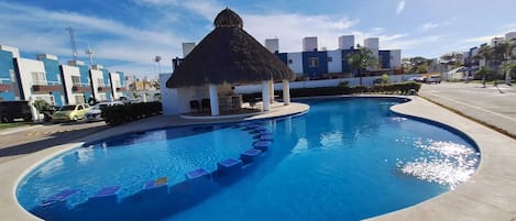 Piscine extérieure