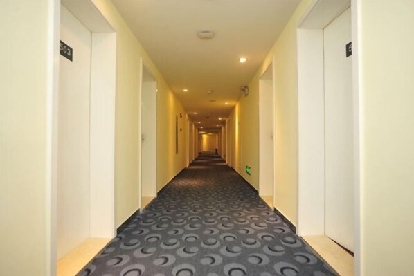 Interior - 7Days Inn Chain Hotel (Kunming Dongjiawan Telecom Building) (Kunming)