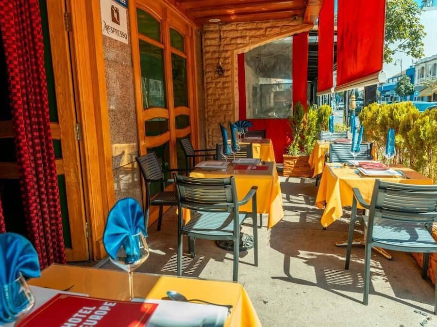 Restaurant