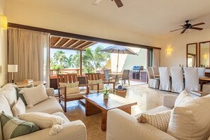 TV - Perico - Condo Two Level Beach Facing (30 Steps) (Bucerías)