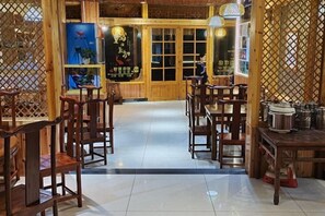 تناول الطعام