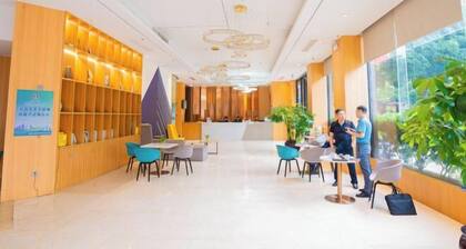 Chaoman Hotel (Foshan Lingnan Tiandi Pearl Sports Stadium Branch)