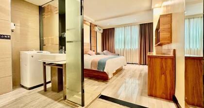 Xingyue Hotel (Jiangnan Bus Terminal Dashatian Subway Station)