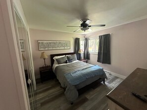 3 Schlafzimmer, Bügeleisen/Bügelbrett, WLAN, Bettwäsche