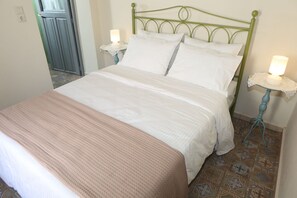 1 bedroom, in-room safe, free WiFi, bed sheets