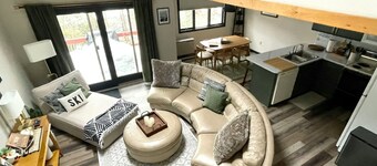 Peaceful condo centrally located to all the White Mts has to offer