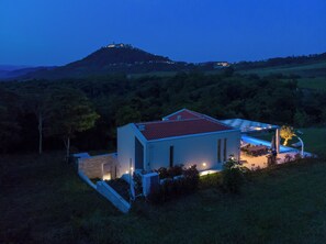 Exterior - Private Family Villa Istria • Pool • Playroom • Early Check-in • Late Check-out (Motovun)
