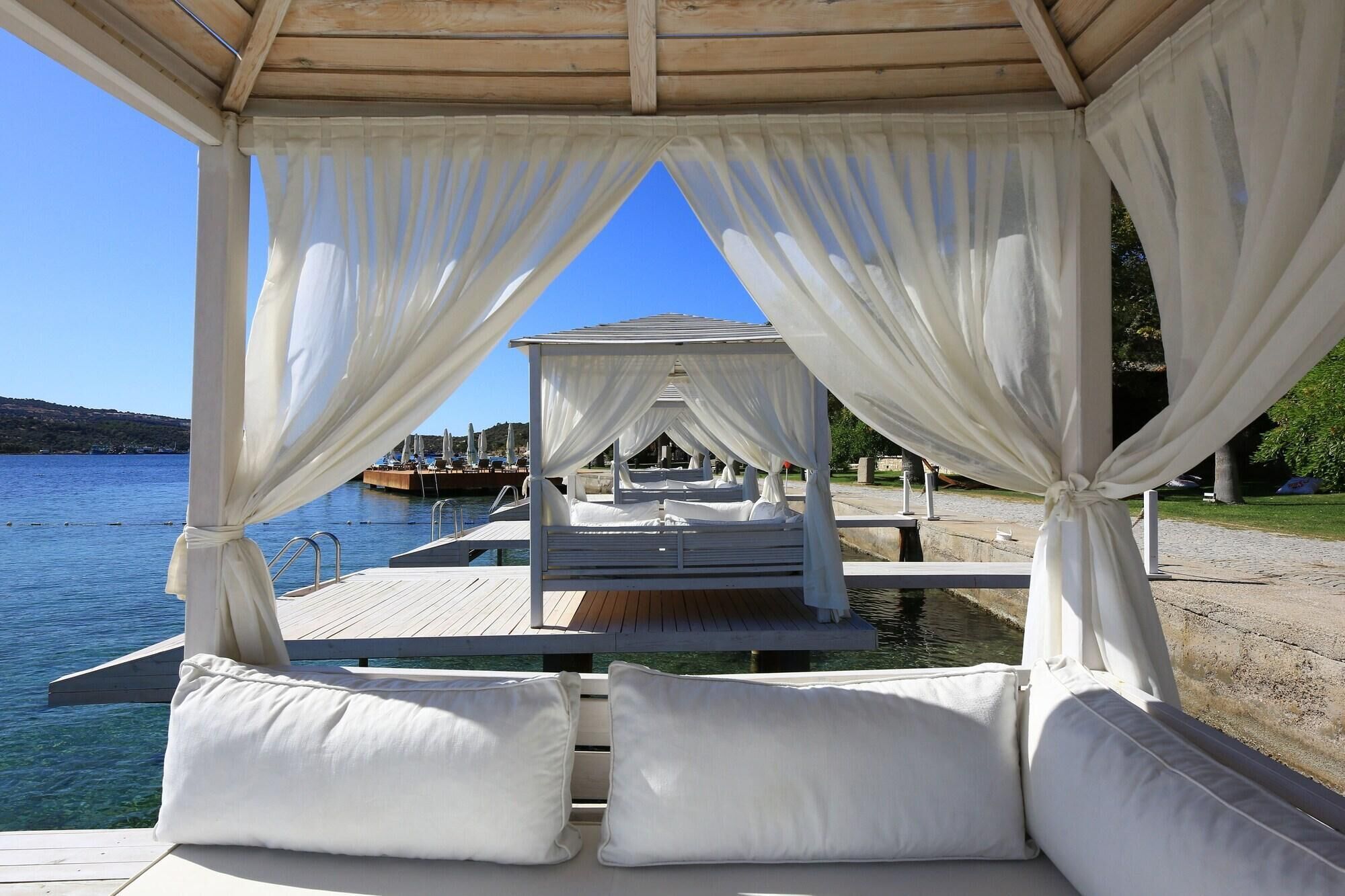 Private beach, scuba diving, windsurfing, beach volleyball