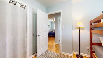 4 chambres, accĂšs Internet, draps fournis