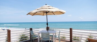 Melbourne Beach Resort & Surf Club 