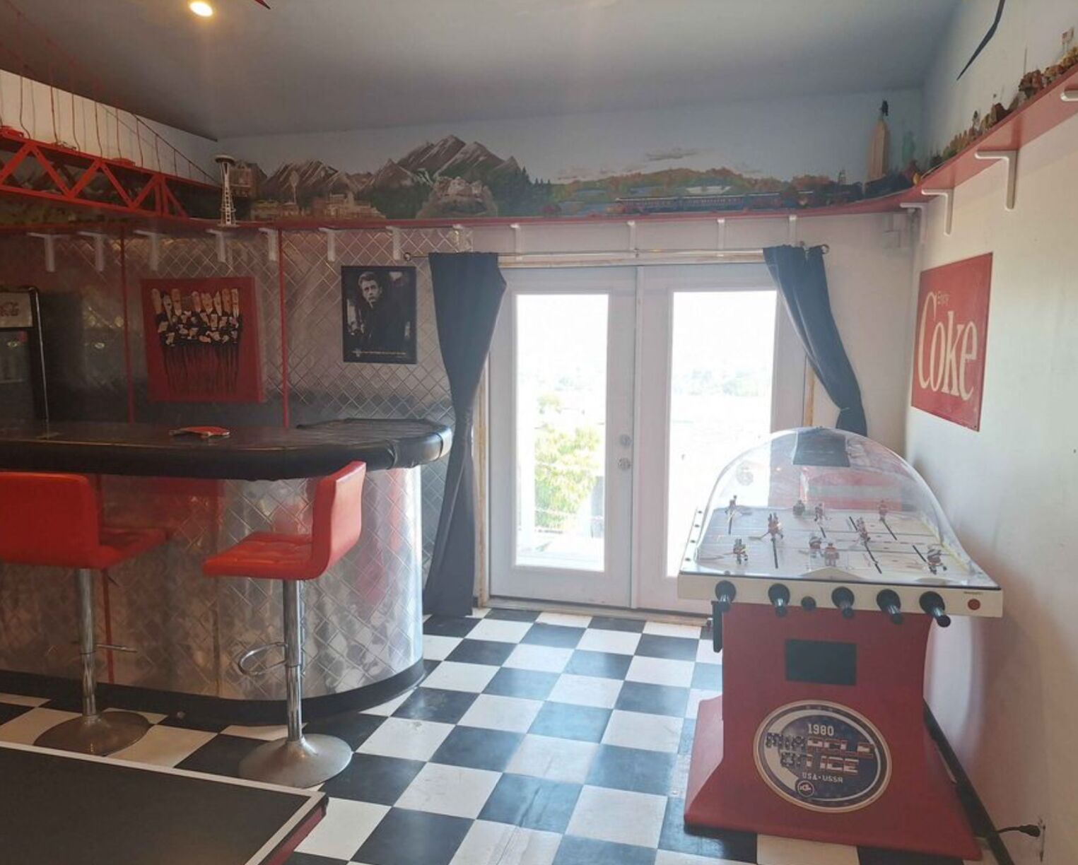 Game room