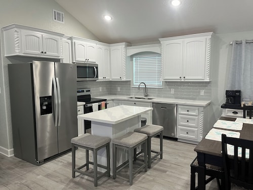 Brand new beach home 3BR near beach and fishing