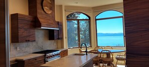 Microwave, oven, stovetop, dishwasher - Tahoe luxury Brockway Springs Resort lakefront and heated pool year round (Kings Beach)