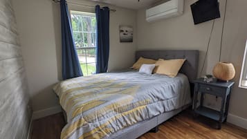 2 bedrooms, internet, bed sheets