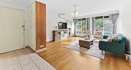 Retro Retreat - Mornington