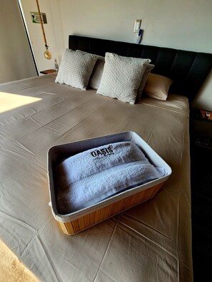 Shower, free toiletries, hair dryer, towels - OASIS GLAMPING TENA CUNDINAMARCA (Tena)