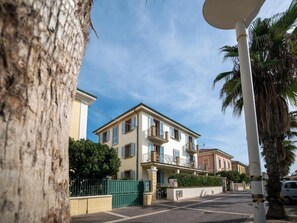 Lobby - Zì Maria (Cecina)