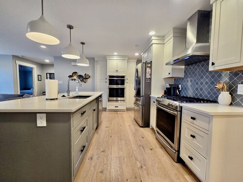 Modern 3-bed farmhouse AC, Wifi