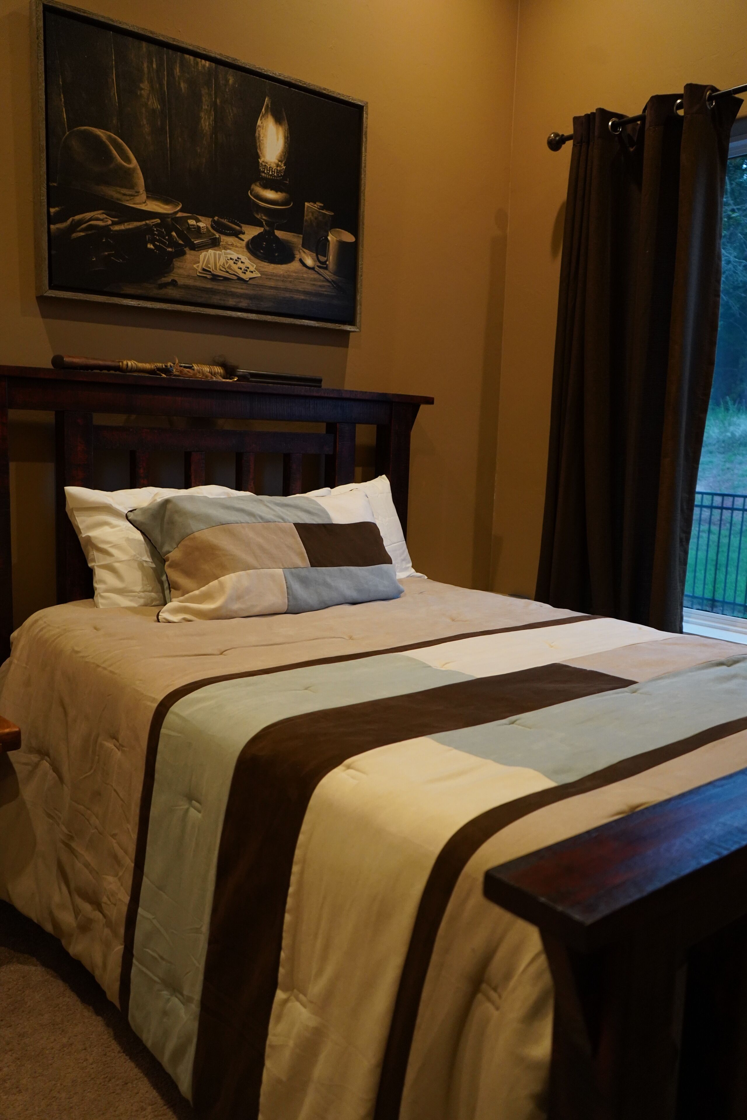 8 slaapkamers, een strijkplank/strijkijzer, gratis wifi, beddengoed