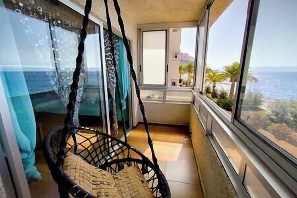 8eb9fca1-a787-40ca-8e13-627f734ed68e