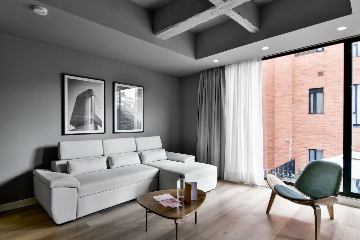 Appartement (15) | Woonruimte | Een smart-tv