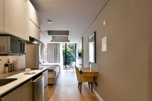 Leilighet (12) | Eget kjøkken | Kjøleskap, mikrobølgeovn, hurtigmikser og papirhåndklær