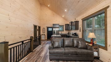 Rumah | 2 kamar tidur dan internet