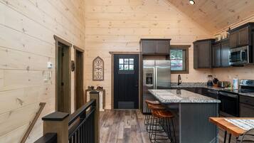 2 bedrooms, Internet