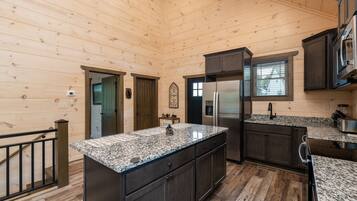 Rumah | 2 kamar tidur dan internet