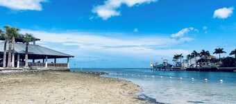 Haven Waterfront Walk to Beach, Pool, Kayak, Games