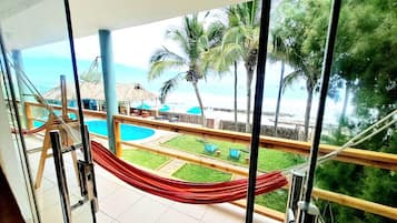 Junior-suite - tekøkken - havudsigt | Terrasse/gårdhave