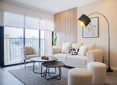 Alameda by Wynwood House